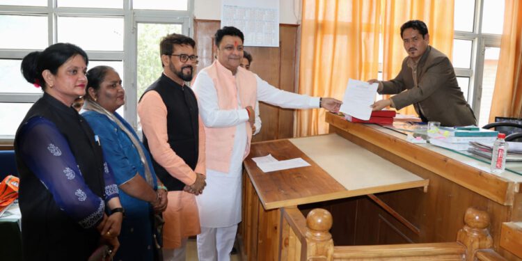 संसदीय क्षेत्रों तथा विधानसभा क्षेत्रों के उप-चुनावों के लिए कुल 84 नामांकन…..