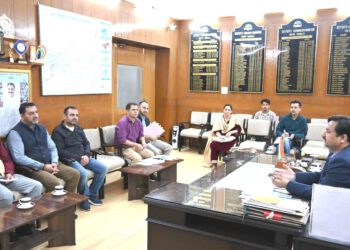 शिमला में साइकिलिंग लेन एवं ट्रेल्स निर्माण के सम्बन्ध में की गयी विस्तृत चर्चा