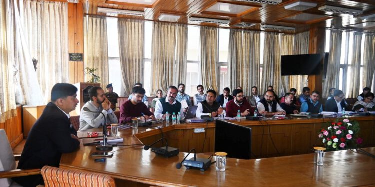 लोगों के स्वास्थ्य से खिलवाड़ करने वालों पर होगी कार्रवाई