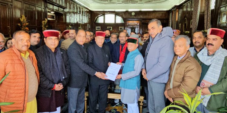 प्रदेश भाजपा ने राज्यपाल को सौंपा राज्य सरकार के 2 वर्ष के कार्यकाल के कारनामों का कच्चा चिट्ठा, देखिए क्या है इसमें…..