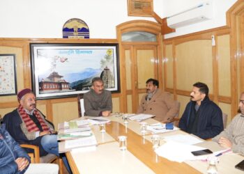 मुख्यमंत्री ने करूणामूलक आधार पर रोजगार के लिए व्यापक नीति तैयार करने के दिए निर्देश