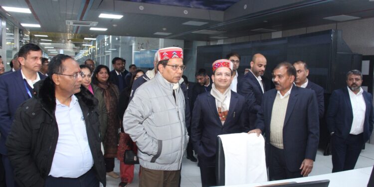 संयुक्त सचिव (हाइड्रो) ने किया नाथपा झाकड़ी हाइड्रो पॉवर स्टेशन का दौरा