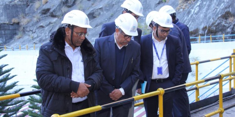 एसजेवीएन के अध्यक्ष एवं प्रबंध निदेशक राजकुमार चौधरी ने किया नाथपा झाकड़ी हाइड्रो पावर स्टेशन का दौरा