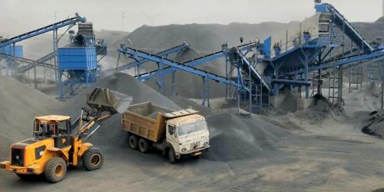 नालागढ़ में दो स्टोन क्रशर सील, नियमों की अनुपालना न करने पर की कार्रवाई