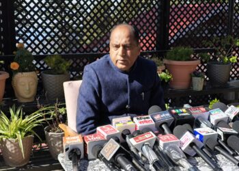 इंजेक्शन के अभाव में मृत्यु व्यवस्था परिवर्तन का जघन्य उदाहरण है : जयराम ठाकुर, नेता प्रतिपक्ष ने सरकार को घेरा……