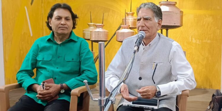 मुंबई में एस आर हरनोट के कथा शीर्षकों पर अनूठे कार्यक्रम का आयोजन : देवमणि पांडेय