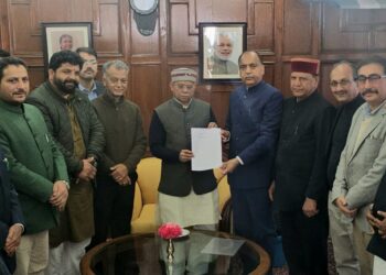 विमल नेगी मामले में भाजपा ने राज्यपाल को सौंपा ज्ञापन,  एफआईआर में दूसरे अधिकारी का भी नाम शामिल किया जाए : जयराम