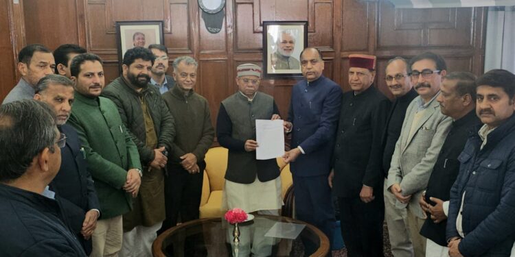 विमल नेगी मामले में भाजपा ने राज्यपाल को सौंपा ज्ञापन,  एफआईआर में दूसरे अधिकारी का भी नाम शामिल किया जाए : जयराम