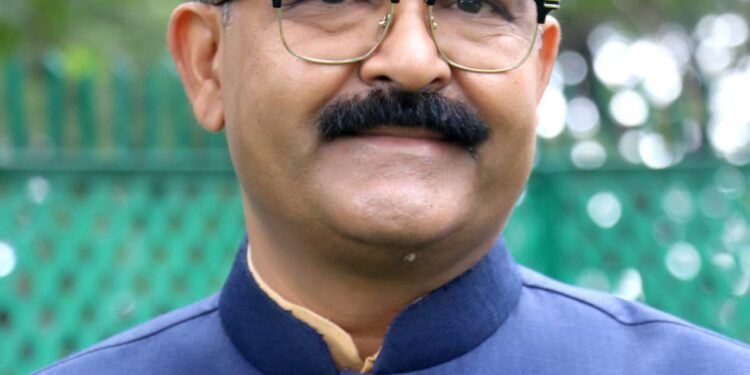 सुक्खू सरकार को आम जन के जीवन से नहीं कोई सरोकार : बिक्रम