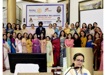 डिस्ट्रिक्ट गवर्नर राजपाल सिंह द्वारा रोटरी क्लब शिमला हिल क्वींस की सराहना