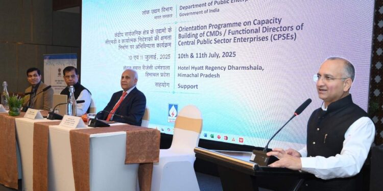 एसजेवीएन ने डीपीई के सहयोग से सीपीएसई के अध्यक्ष एवं प्रबंध निदेशकों एवं निदेशकों के लिए दो दिवसीय ओरिएन्टेशन कार्यक्रम का आयोजन किया