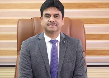 भूपेंद्र गुप्ता, अध्यक्ष एवं प्रबंध निदेशक, एसजेवीएन ने एनएचपीसी के अध्यक्ष एवं प्रबंध निदेशक का पदभार संभाला