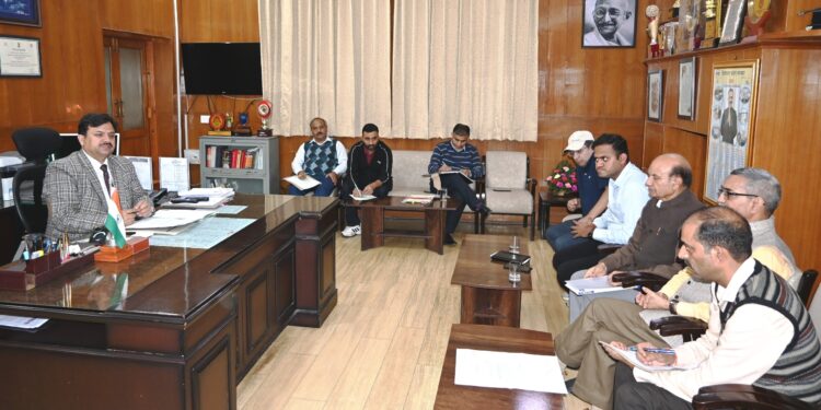 एम्स चमियाना में बनेगी सराय, उपायुक्त ने दिए संयुक्त साइट निरीक्षण करने के आदेश