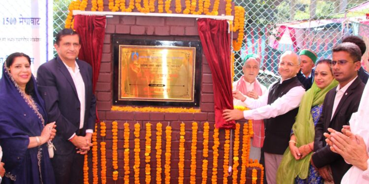 निदेशक (कार्मिक) एसजेवीएन अजय कुमार शर्मा ने सीएसआर के तहत प्राचीन कोठी का शिलान्यास किया