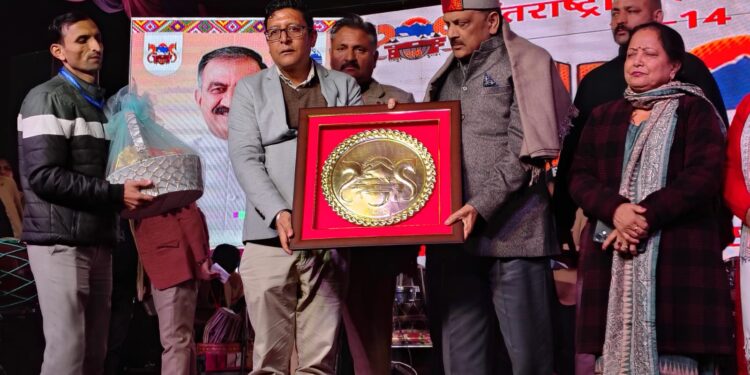 लवी मेला की दूसरी सांस्कृतिक संध्या में नंद लाल ने की बतौर मुख्यातिथि शिरकत