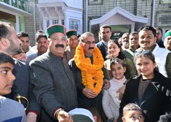 नाचन विधानसभा क्षेत्र के प्रतिनिधिमंडल ने मुख्यमंत्री से की भेंट