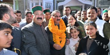 नाचन विधानसभा क्षेत्र के प्रतिनिधिमंडल ने मुख्यमंत्री से की भेंट