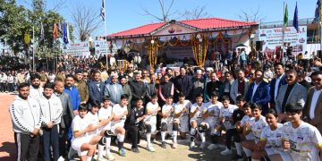 हिमाचल में स्कूलों में बच्चों के मोबाइल इस्तेमाल करने पर एक मार्च से लगेगा प्रतिबंध