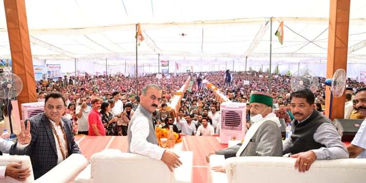 तीन वर्षों में 10 हजार से अधिक शिक्षक भर्ती, अगले छह माह में 4 हजार और शिक्षक होंगे नियुक्तः मुख्यमंत्री
